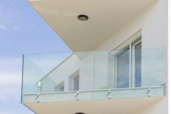 Γυάλινα-Στηθαία-10