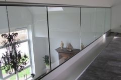 Γυάλινα-Στηθαία-48