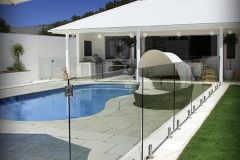 Γυάλινα-Στηθαία-3